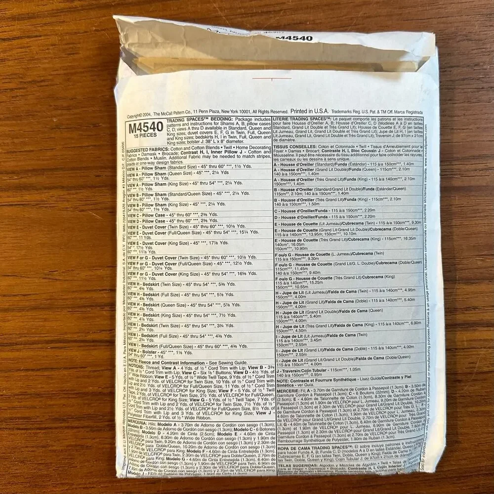 UNCUT McCall's Pattern 4540 Trading Spaces Bedding